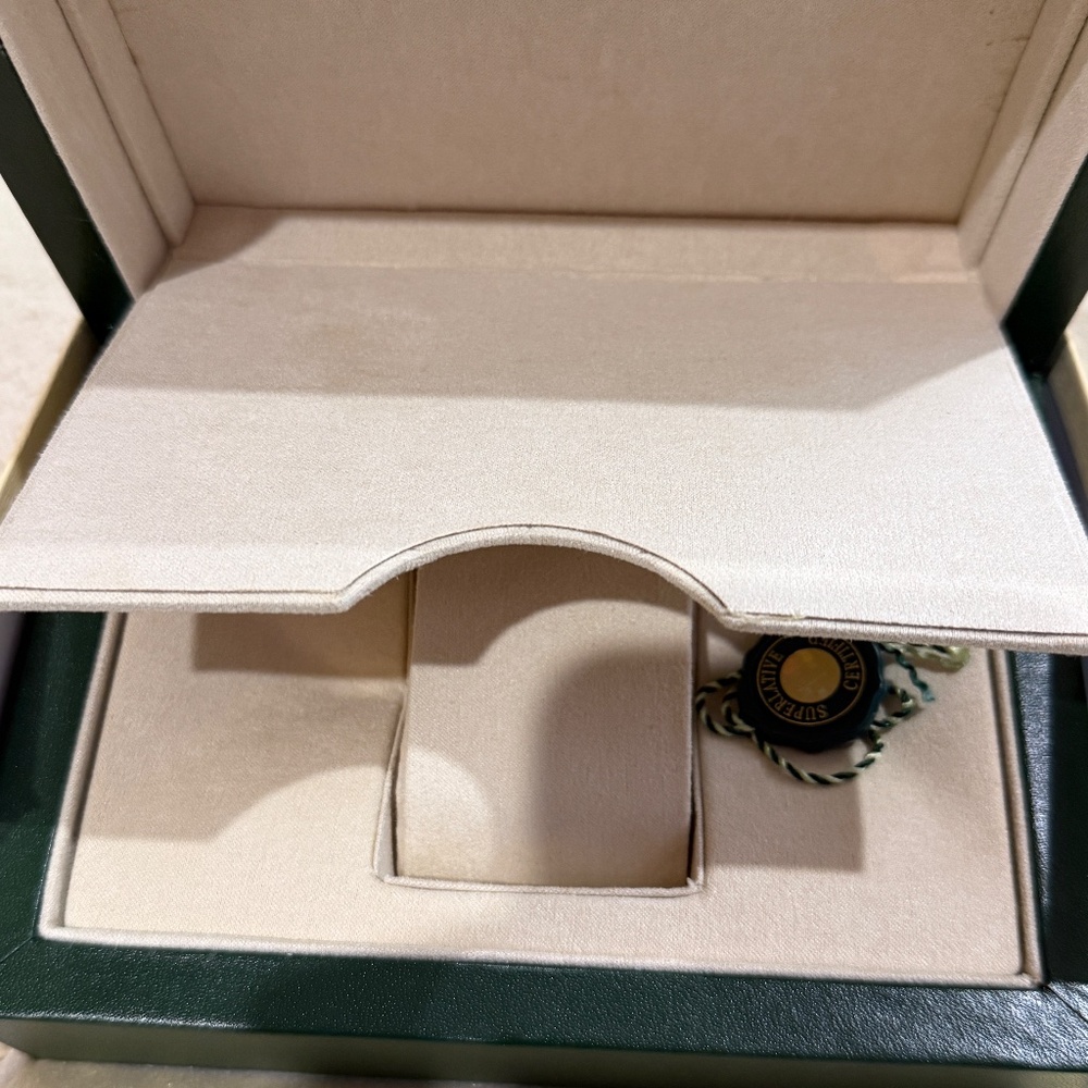 Rolex Watch Box & Case - Picture 4 of 4